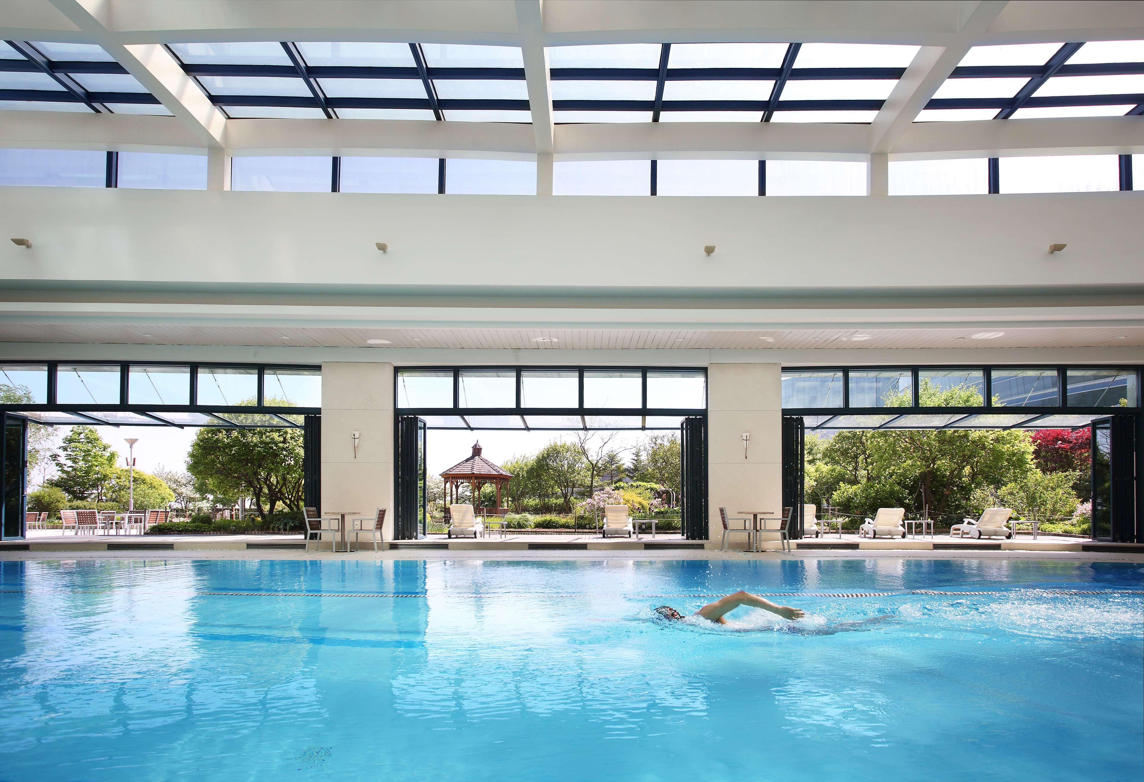 仁川凯悦大酒店 外观 照片 Indoor pool